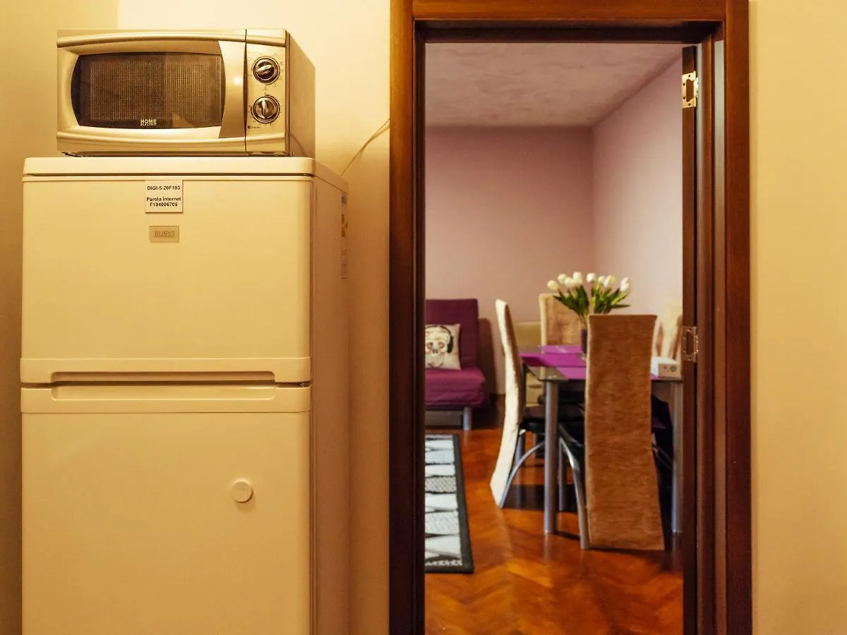 בוקרשט Woody - Cozy And Quiet Place Near Moghioros Park דירה